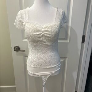 Active USA Short Sleeve Off White Lace Bodysuit Size L